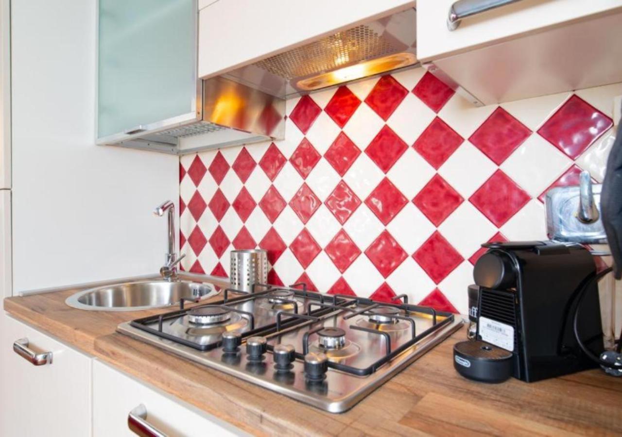 Apartment Palazzo Paesana: L'arte A Turin